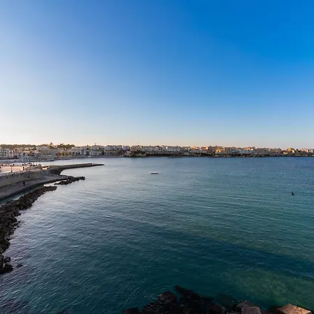 Elettra In Centro Nyaraló